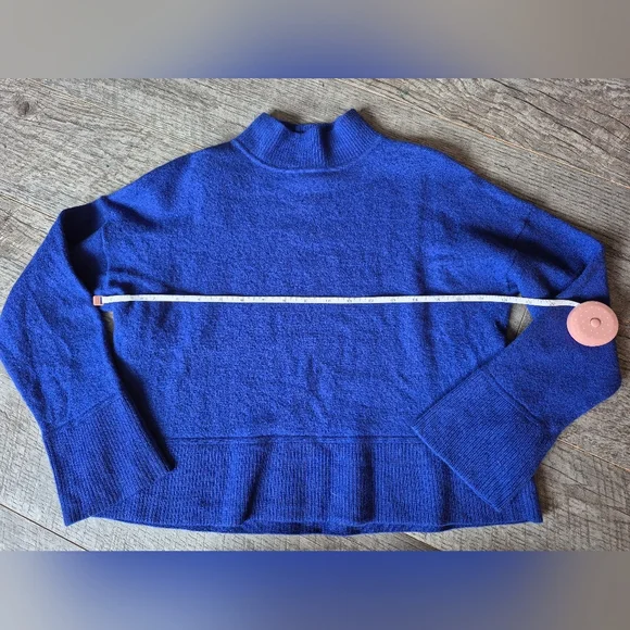 Tahari Cobalt Blue Mock Neck 100% Merino Wool Sweater - Picture 10 of 12